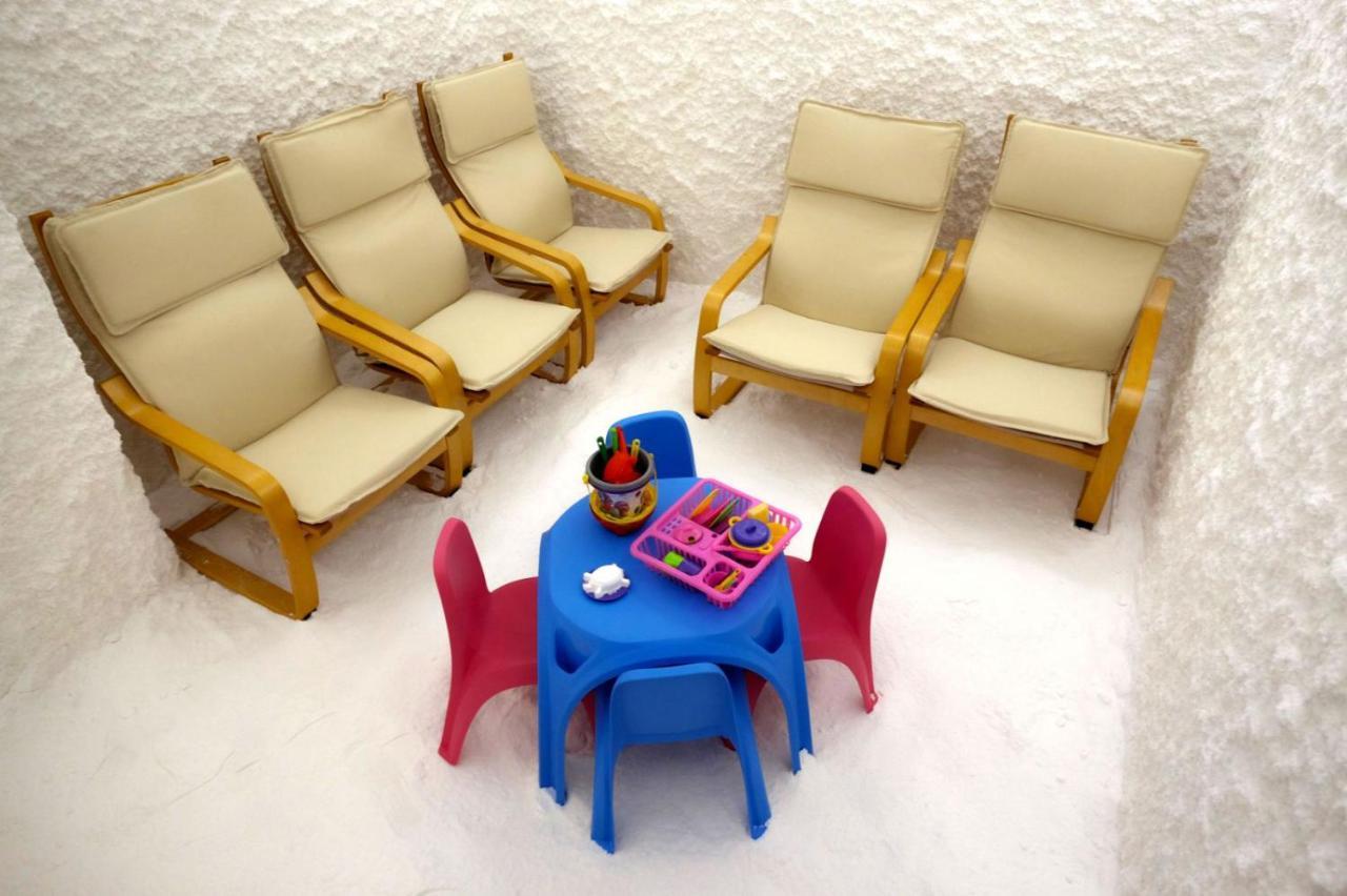 Paradise Hotel & Relax Center ポモリエ エクステリア 写真