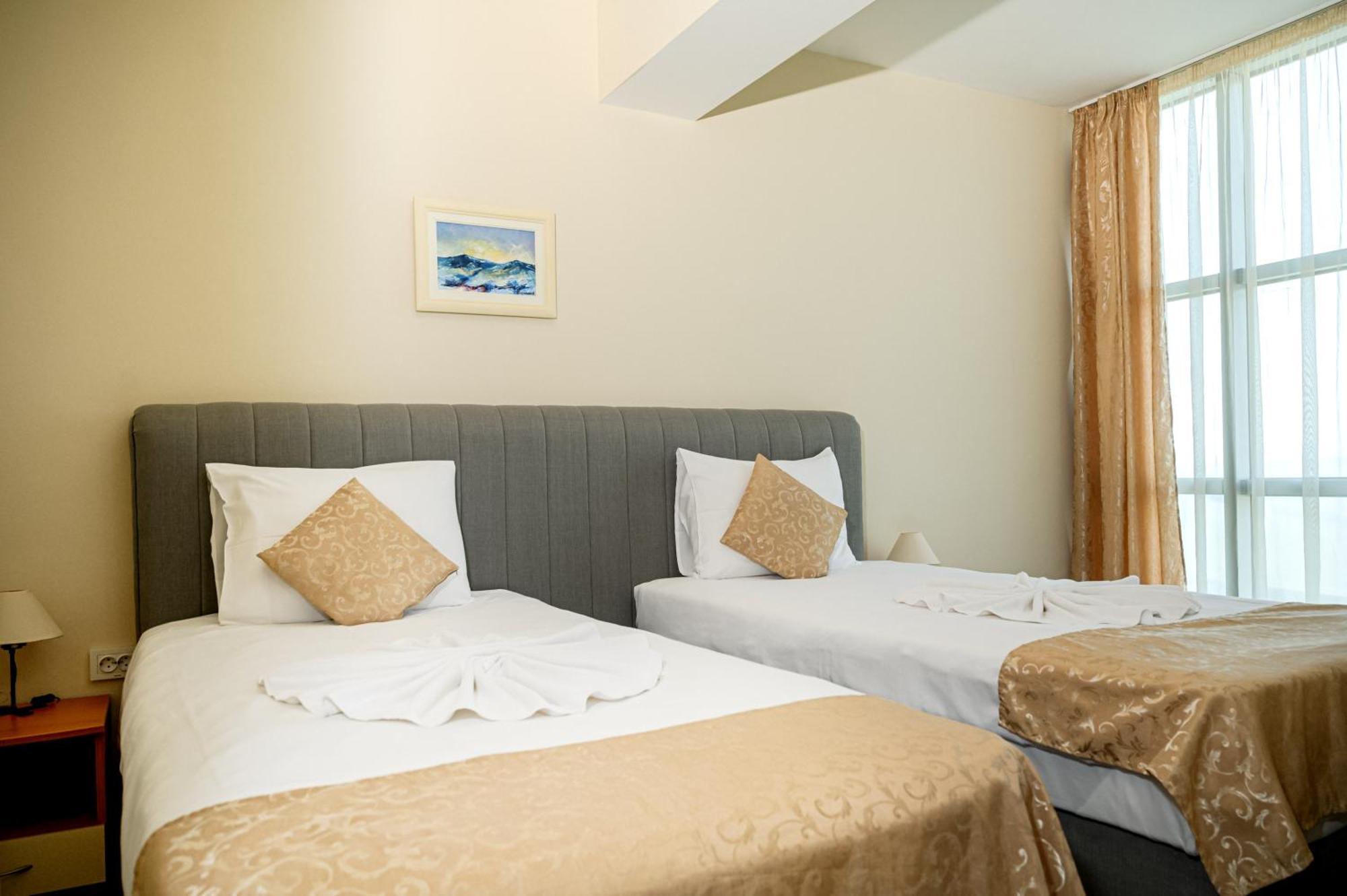 Paradise Hotel & Relax Center ポモリエ エクステリア 写真